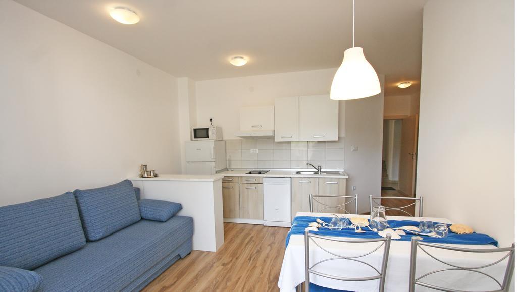 Jurman Apartment Barbariga Cameră foto